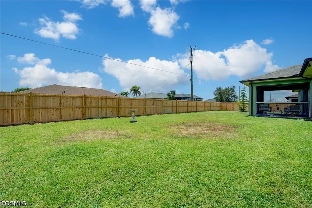 26 NE 8th Terrace Cape Coral FL 33909