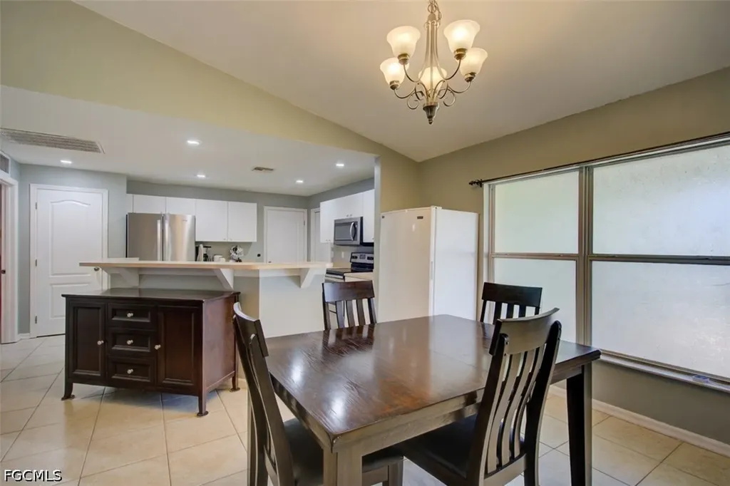 26 NE 8th Terrace Cape Coral FL 33909