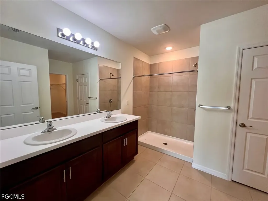 212 SW 25th Avenue Cape Coral FL 33991