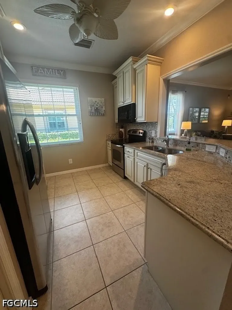 7850 Lake Sawgrass Loop Fort Myers FL 33907