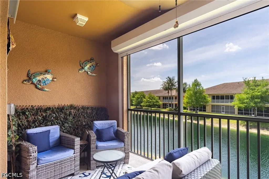 1102 Winding Pines Circle Cape Coral FL 33909