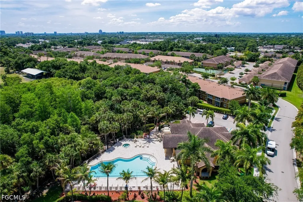 1102 Winding Pines Circle Cape Coral FL 33909