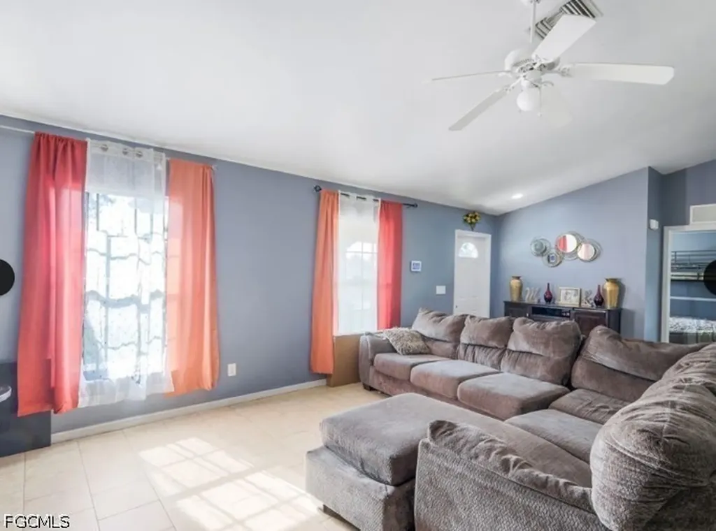 1062 Jamil Avenue S Lehigh Acres FL 33974