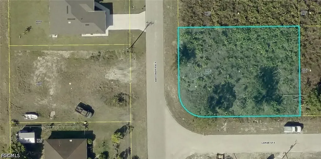 821 Anaconda Avenue S Lehigh Acres FL 33974