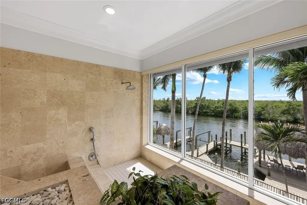 5312 SW 28th Place Cape Coral FL 33914