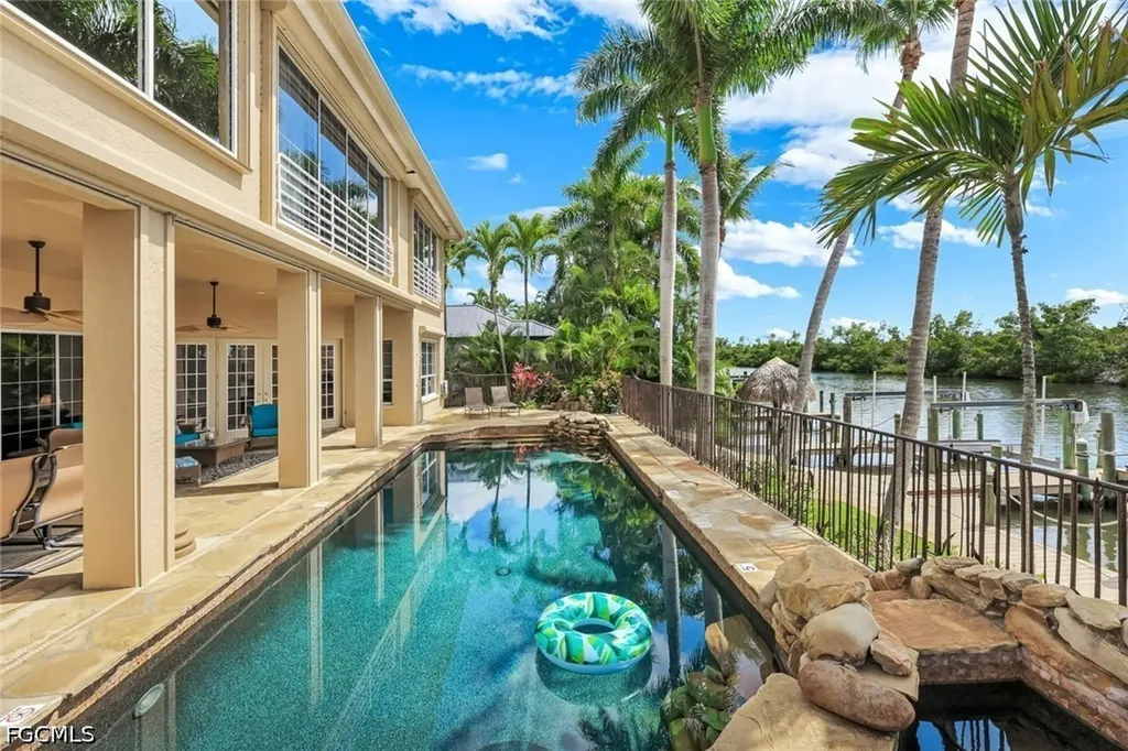 5312 SW 28th Place Cape Coral FL 33914