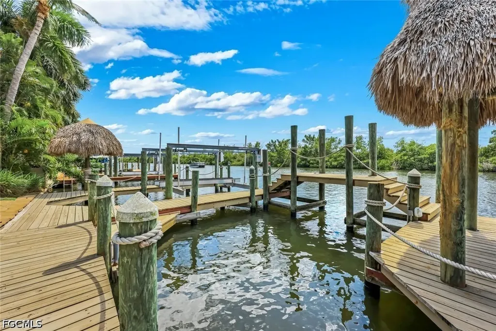 5312 SW 28th Place Cape Coral FL 33914