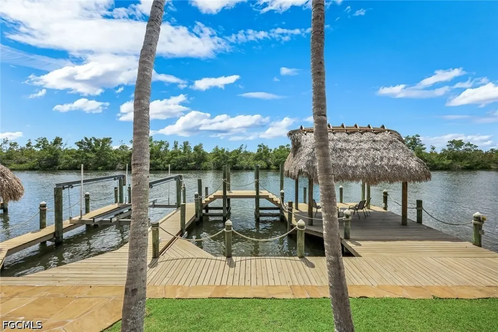 5312 SW 28th Place Cape Coral FL 33914