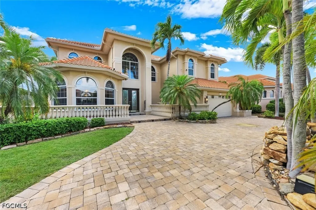 5312 SW 28th Place Cape Coral FL 33914
