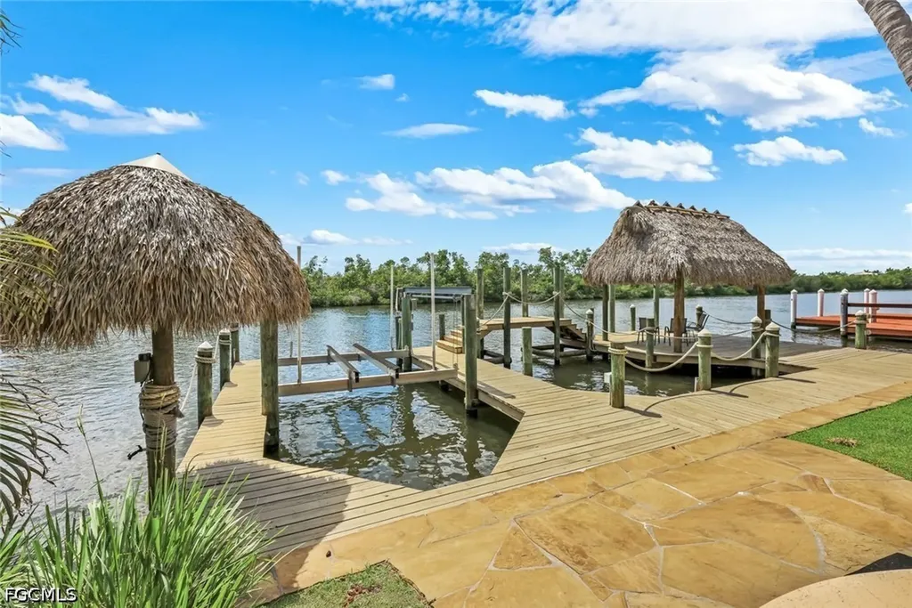5312 SW 28th Place Cape Coral FL 33914