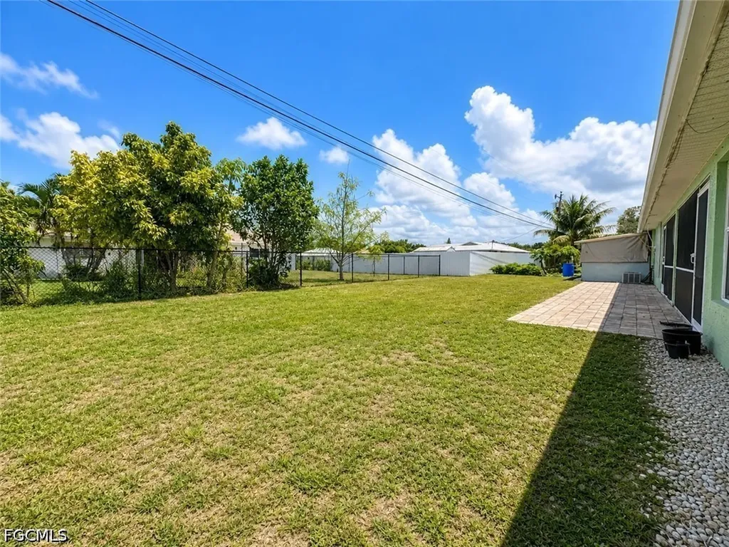 509 NE 24th Place Cape Coral FL 33909