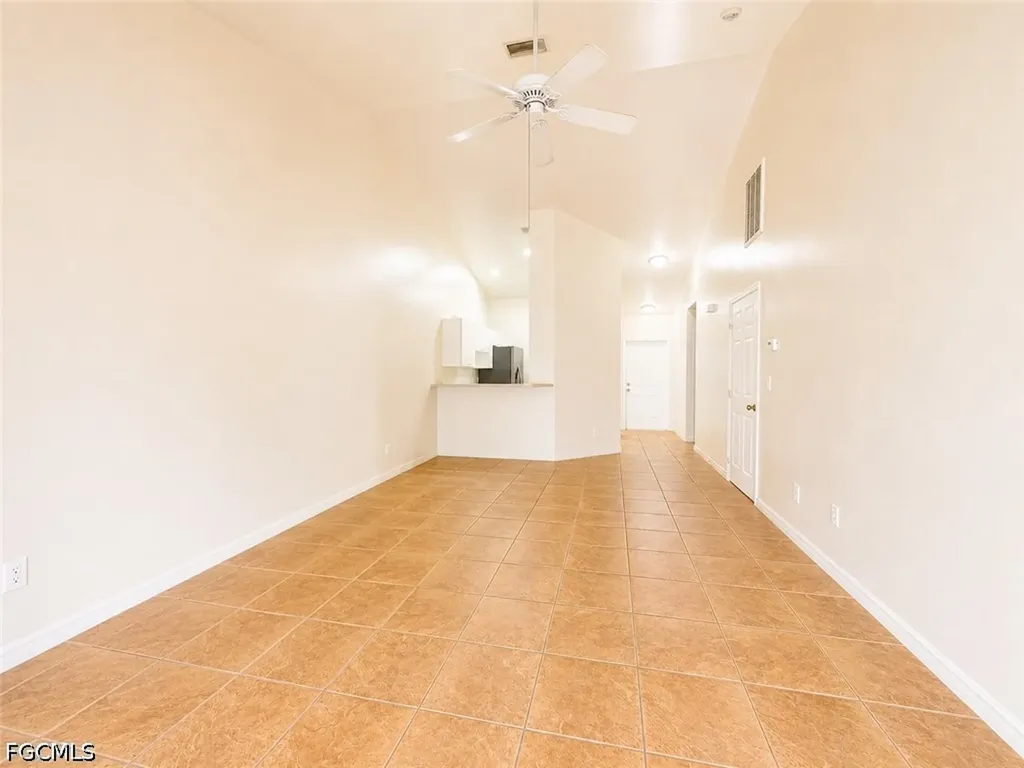 509 NE 24th Place Cape Coral FL 33909