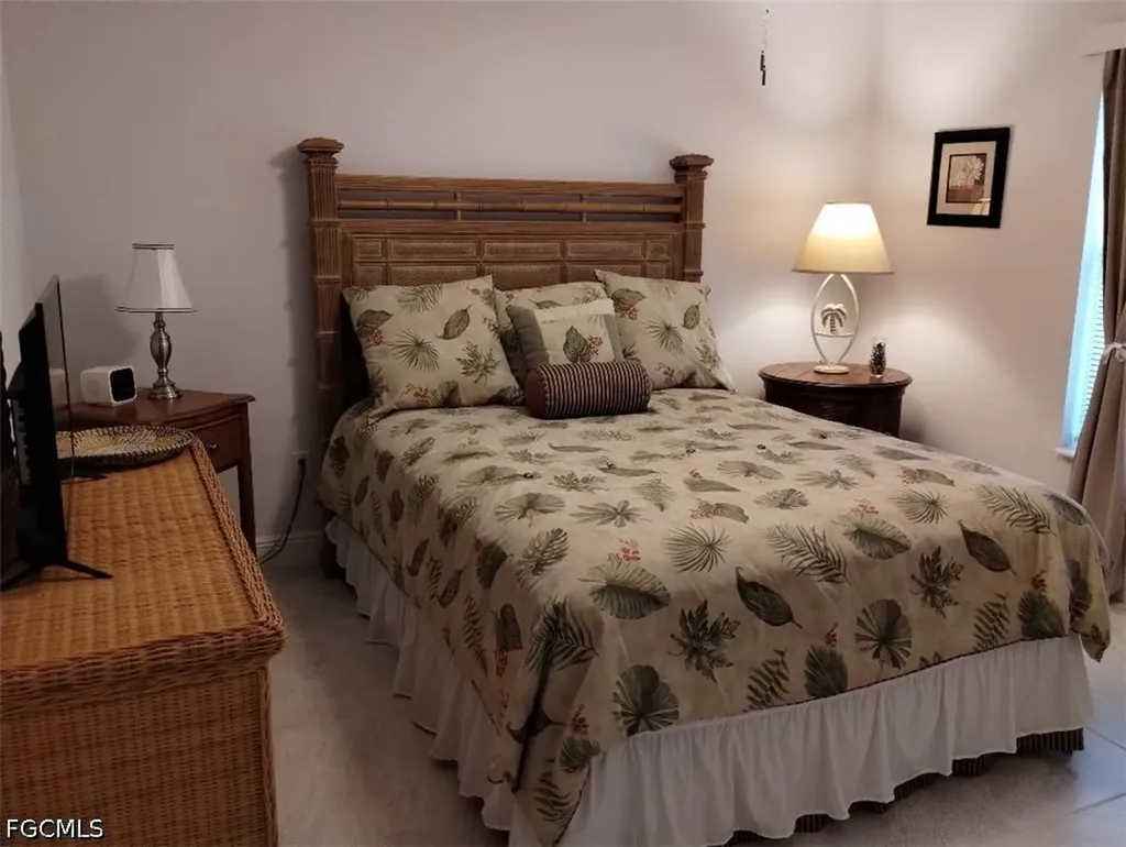 314 SE 15th Terrace Cape Coral FL 33990