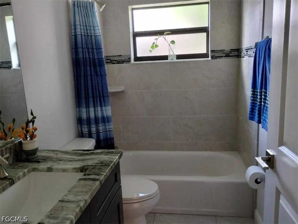 314 SE 15th Terrace Cape Coral FL 33990