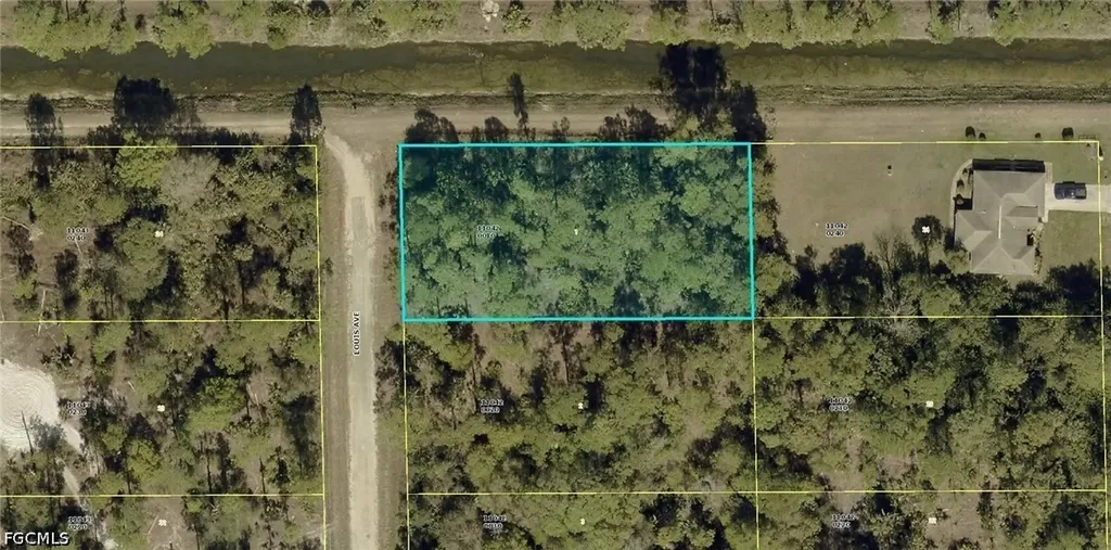722 Louis Avenue Lehigh Acres FL 33972