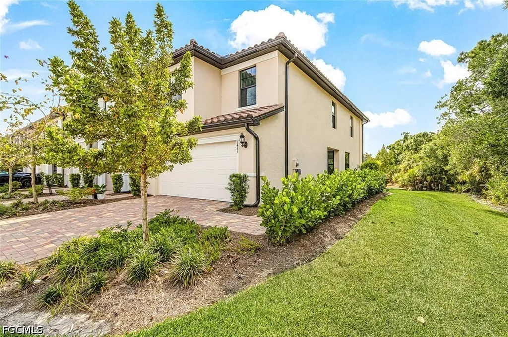 1485 Weeping Willow Court Cape Coral FL 33909