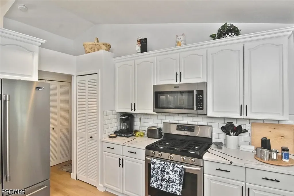 12206 Honeysuckle Road Fort Myers FL 33966