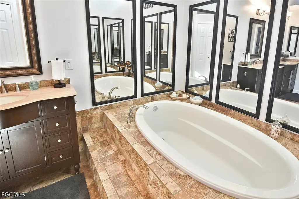 12206 Honeysuckle Road Fort Myers FL 33966