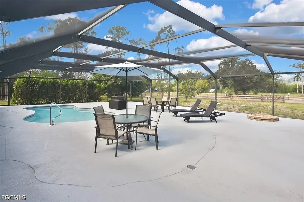 12206 Honeysuckle Road Fort Myers FL 33966
