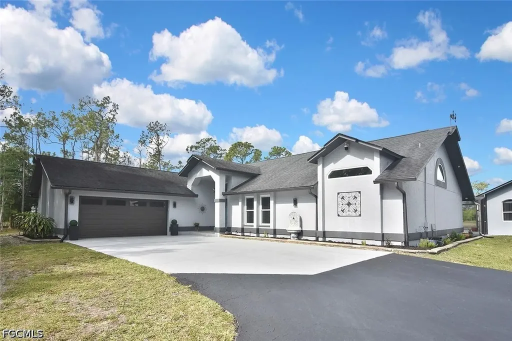 12206 Honeysuckle Road Fort Myers FL 33966