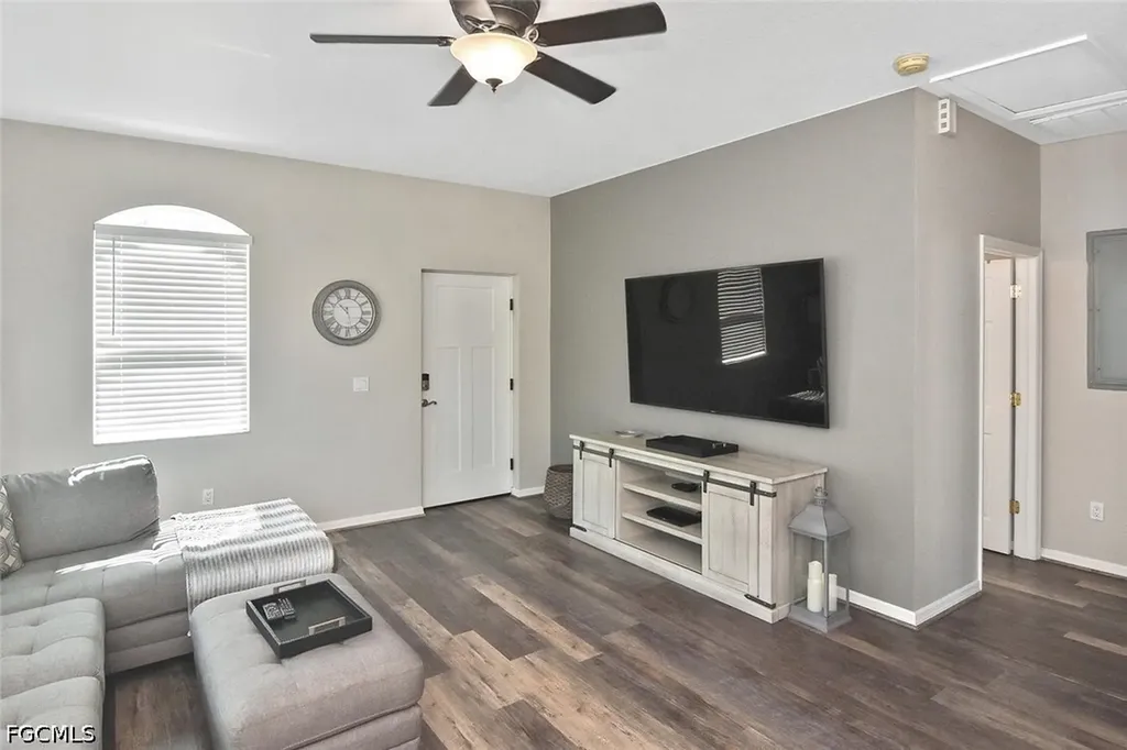 12206 Honeysuckle Road Fort Myers FL 33966