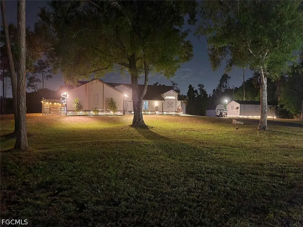 12206 Honeysuckle Road Fort Myers FL 33966