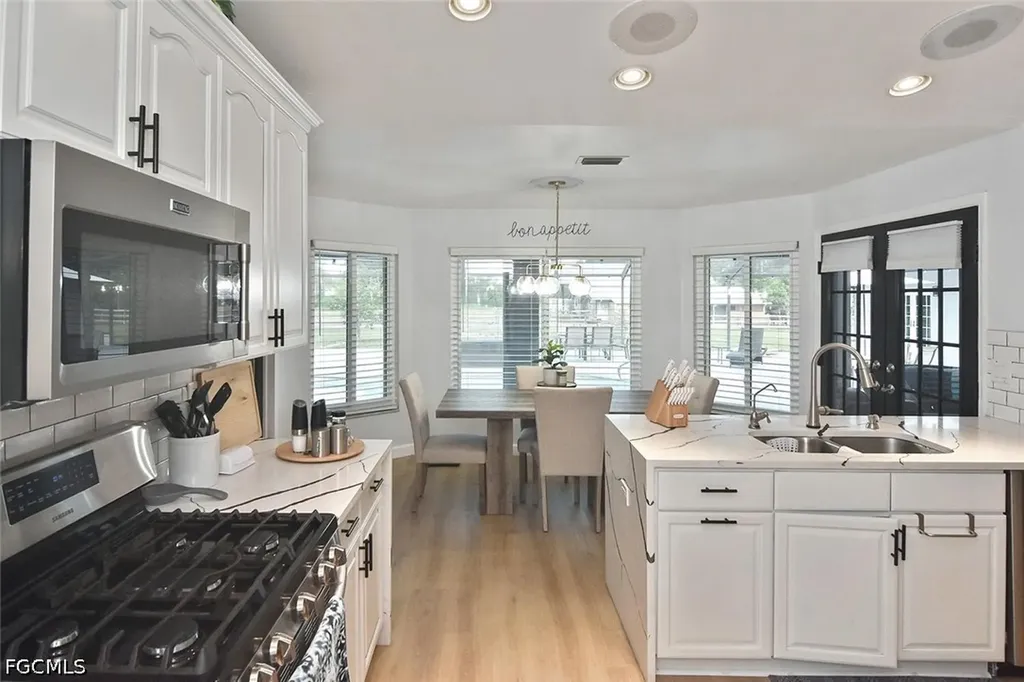 12206 Honeysuckle Road Fort Myers FL 33966