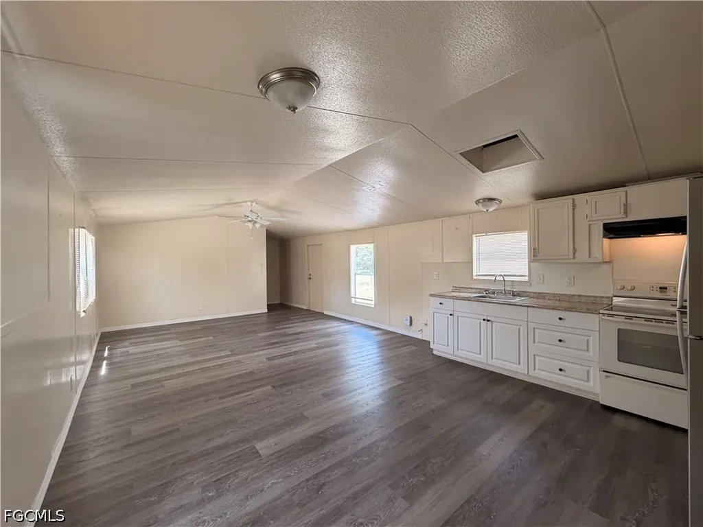 8409 Grady Drive North Fort Myers FL 33917
