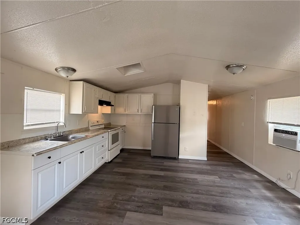 8409 Grady Drive North Fort Myers FL 33917