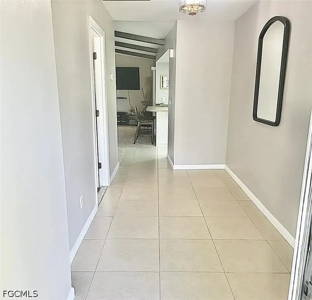 506 SE 26th Street Cape Coral FL 33904