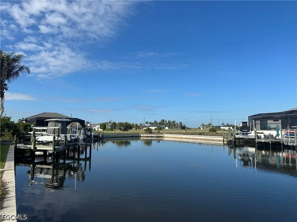 3216 NW 45th Place Cape Coral FL 33993