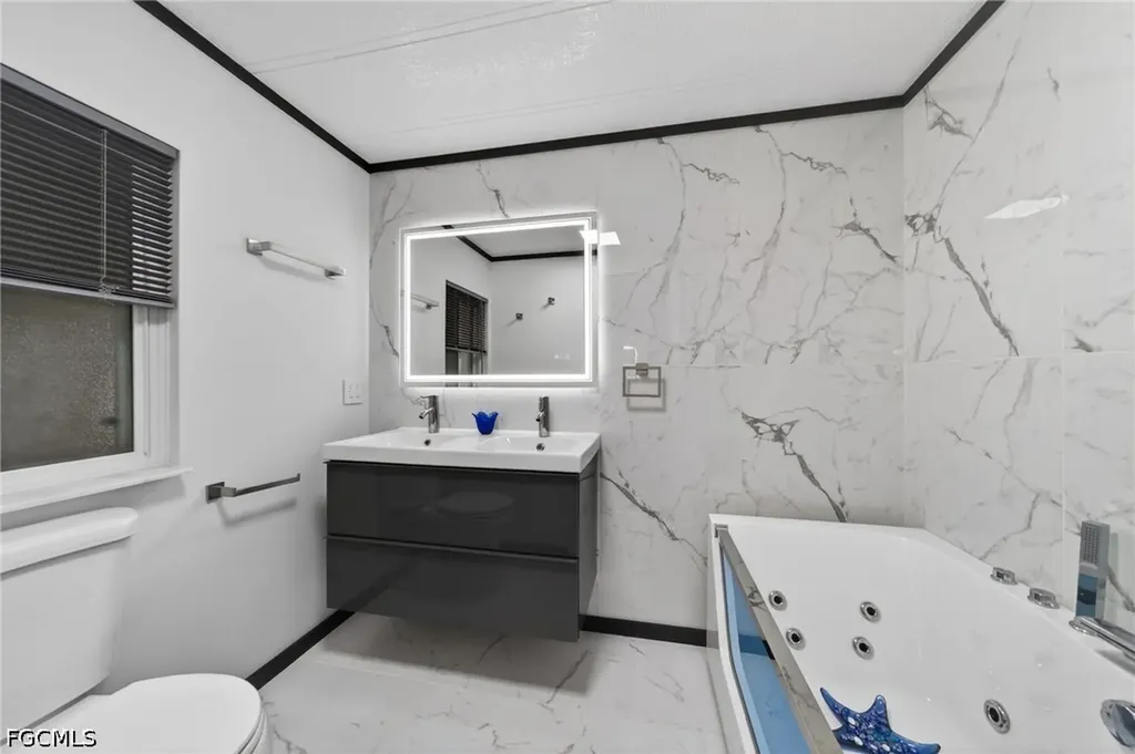 5502 Ben Franklin Lane North Fort Myers FL 33917