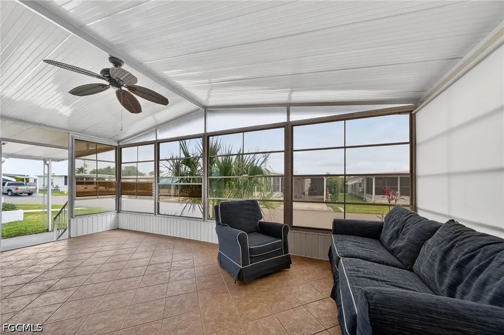 5502 Ben Franklin Lane North Fort Myers FL 33917