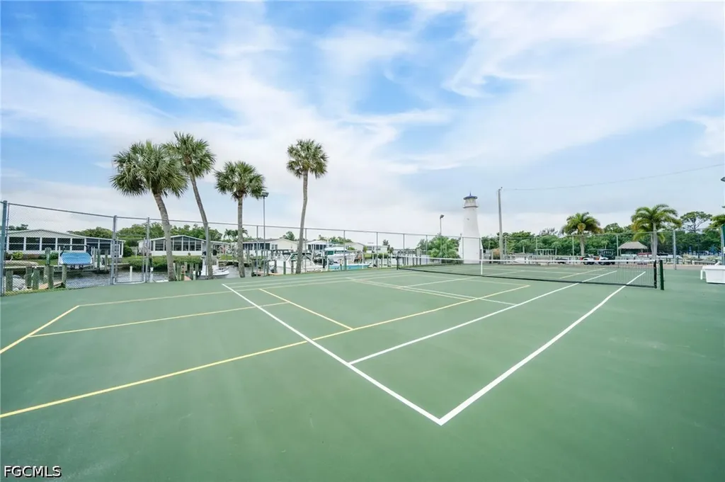 5502 Ben Franklin Lane North Fort Myers FL 33917