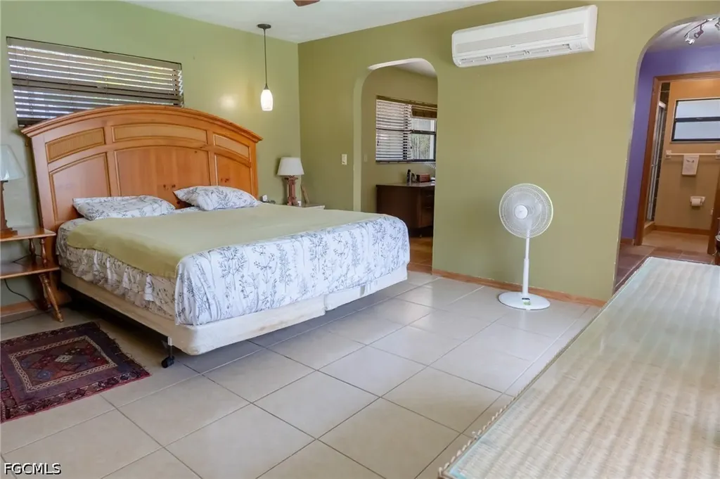 4240 Riverview Road Fort Myers FL 33905