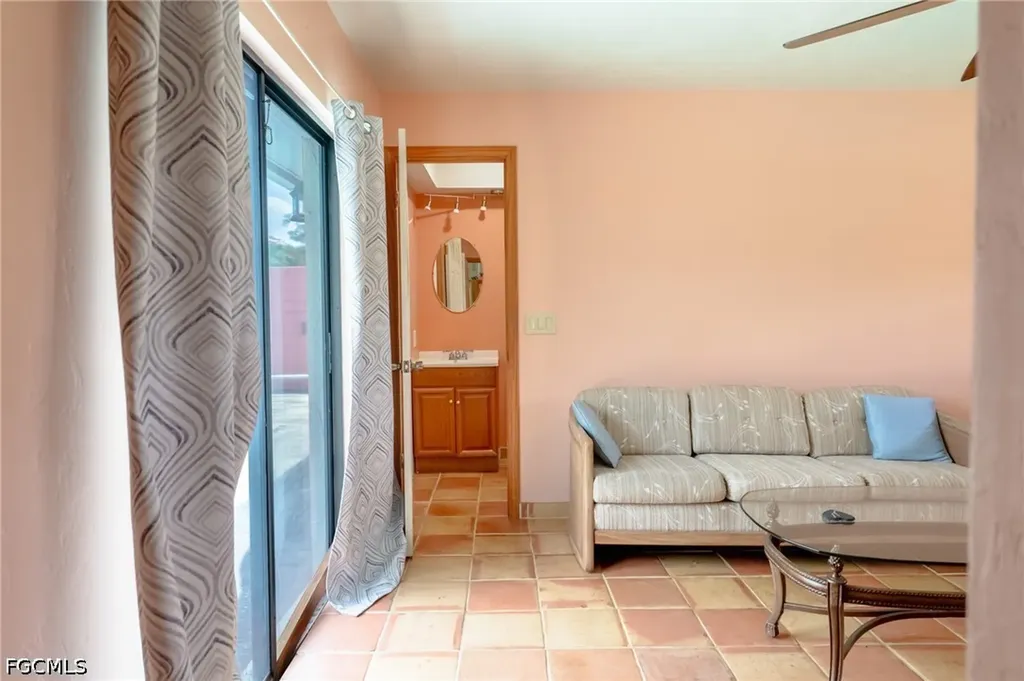 4240 Riverview Road Fort Myers FL 33905