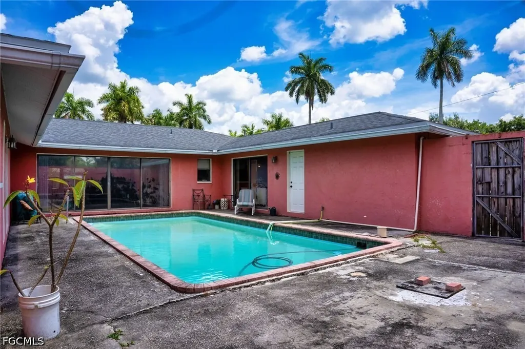4240 Riverview Road Fort Myers FL 33905