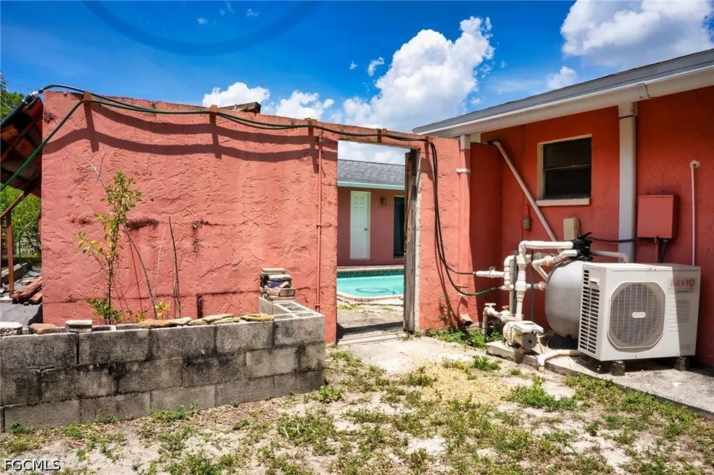 4240 Riverview Road Fort Myers FL 33905