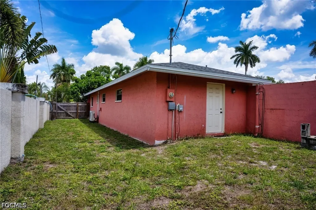 4240 Riverview Road Fort Myers FL 33905
