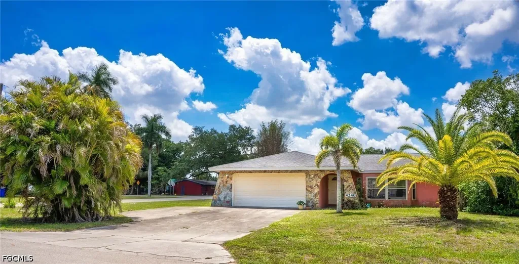 4240 Riverview Road Fort Myers FL 33905