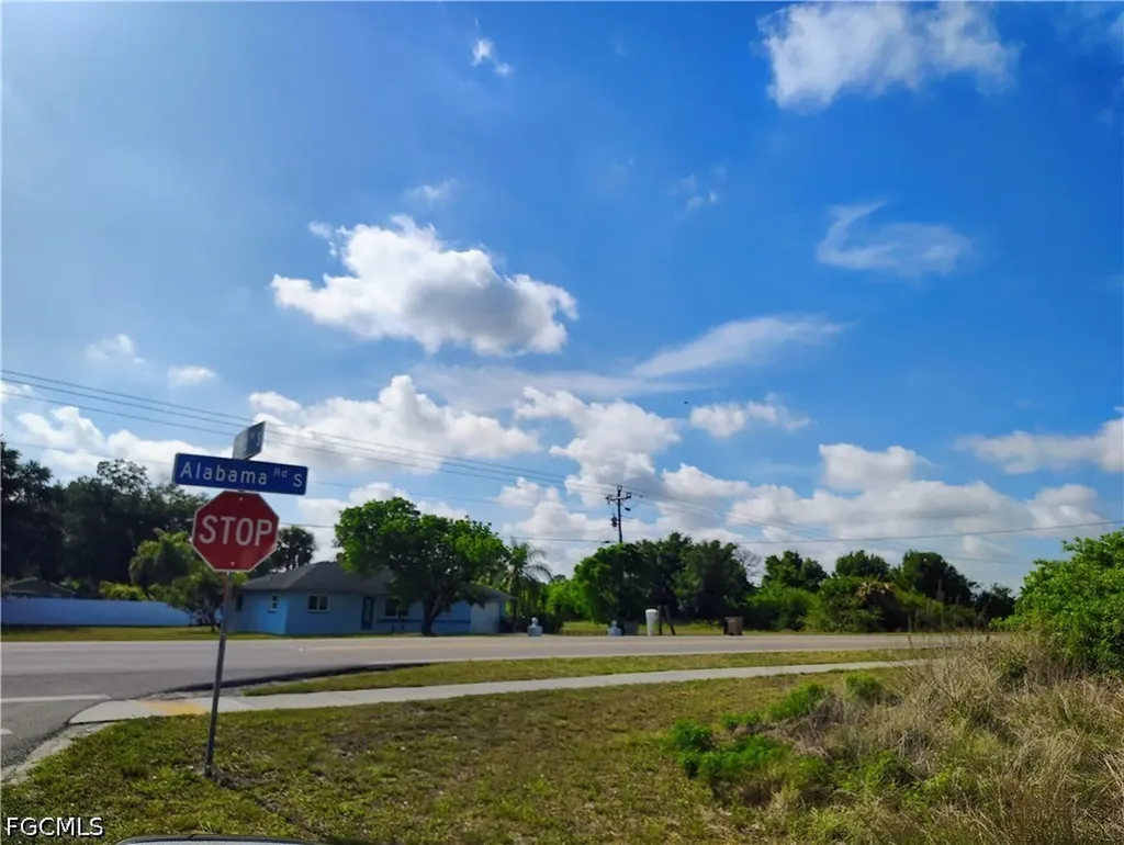 1101 Gifford Avenue S Lehigh Acres FL 33936