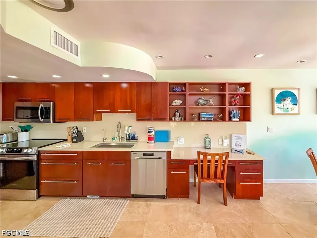 541 Gulf Lane Upper Captiva FL 33924