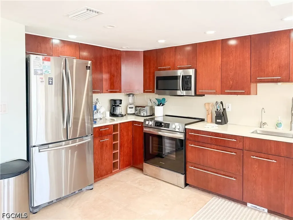 541 Gulf Lane Upper Captiva FL 33924