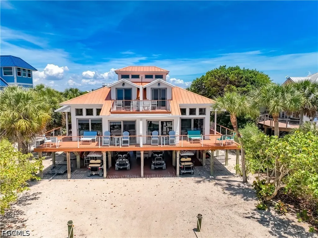 541 Gulf Lane Upper Captiva FL 33924