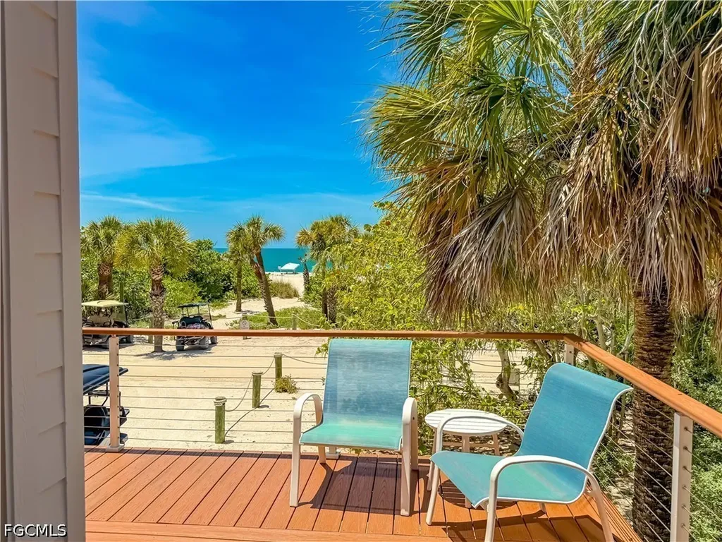 541 Gulf Lane Upper Captiva FL 33924
