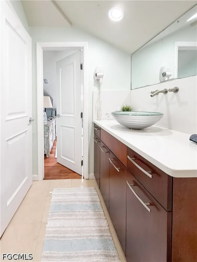 541 Gulf Lane Upper Captiva FL 33924