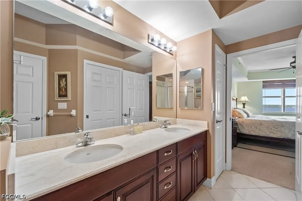 2797 1st Street Fort Myers FL 33916