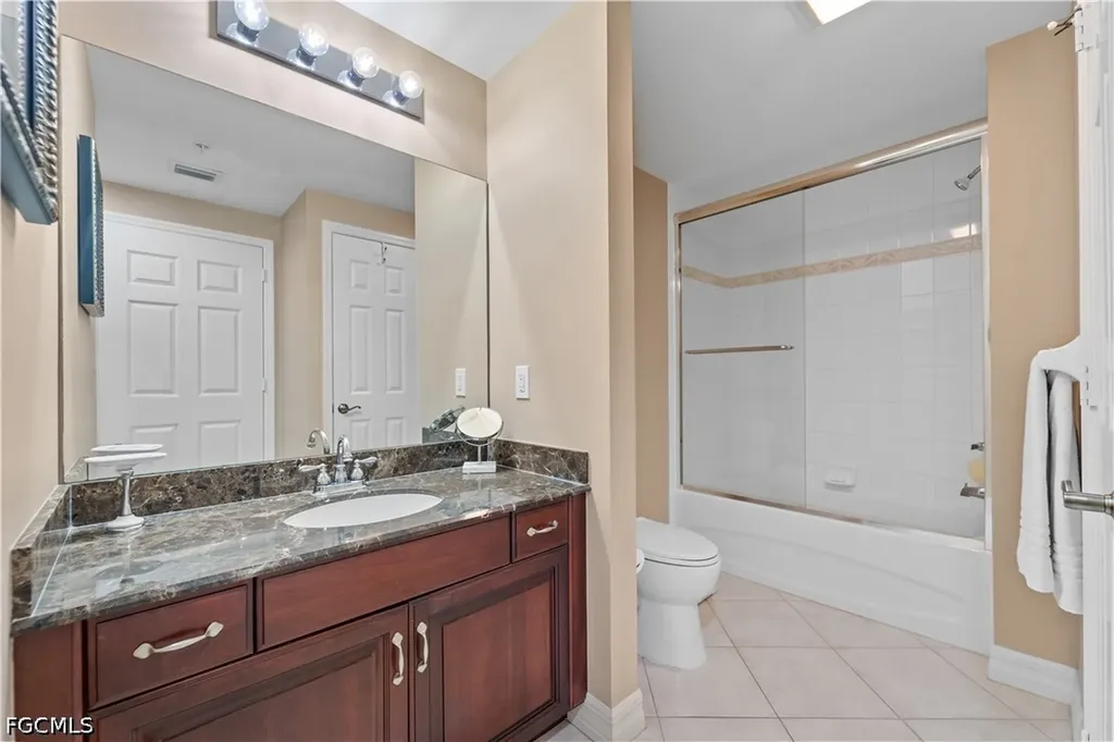 2797 1st Street Fort Myers FL 33916