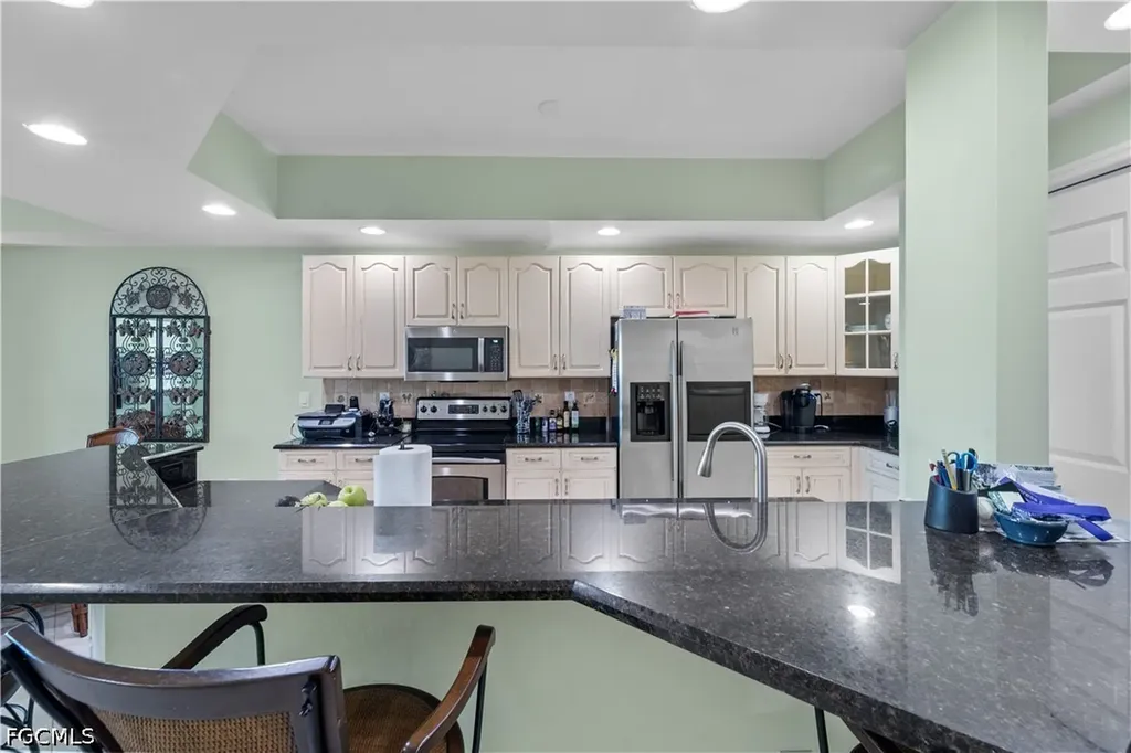2797 1st Street Fort Myers FL 33916