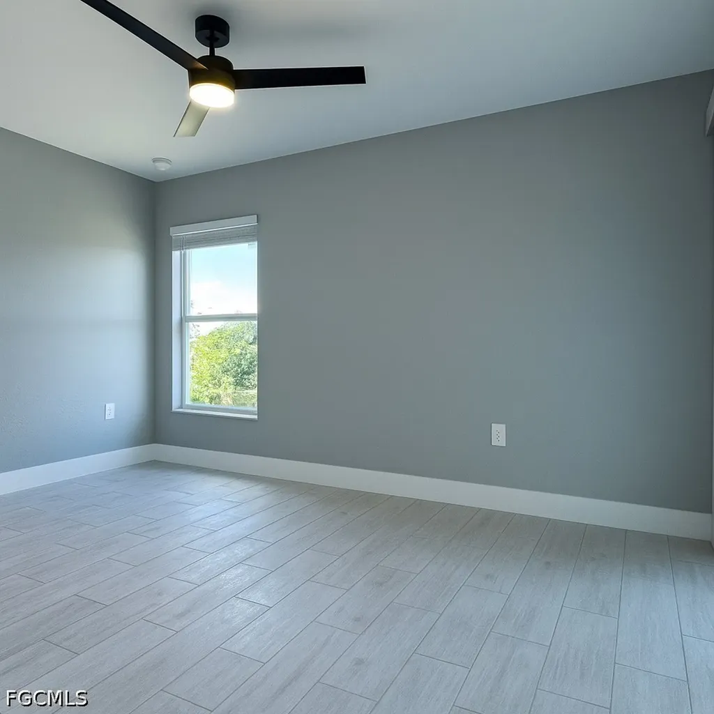 402 NE 31st Terrace Cape Coral FL 33909